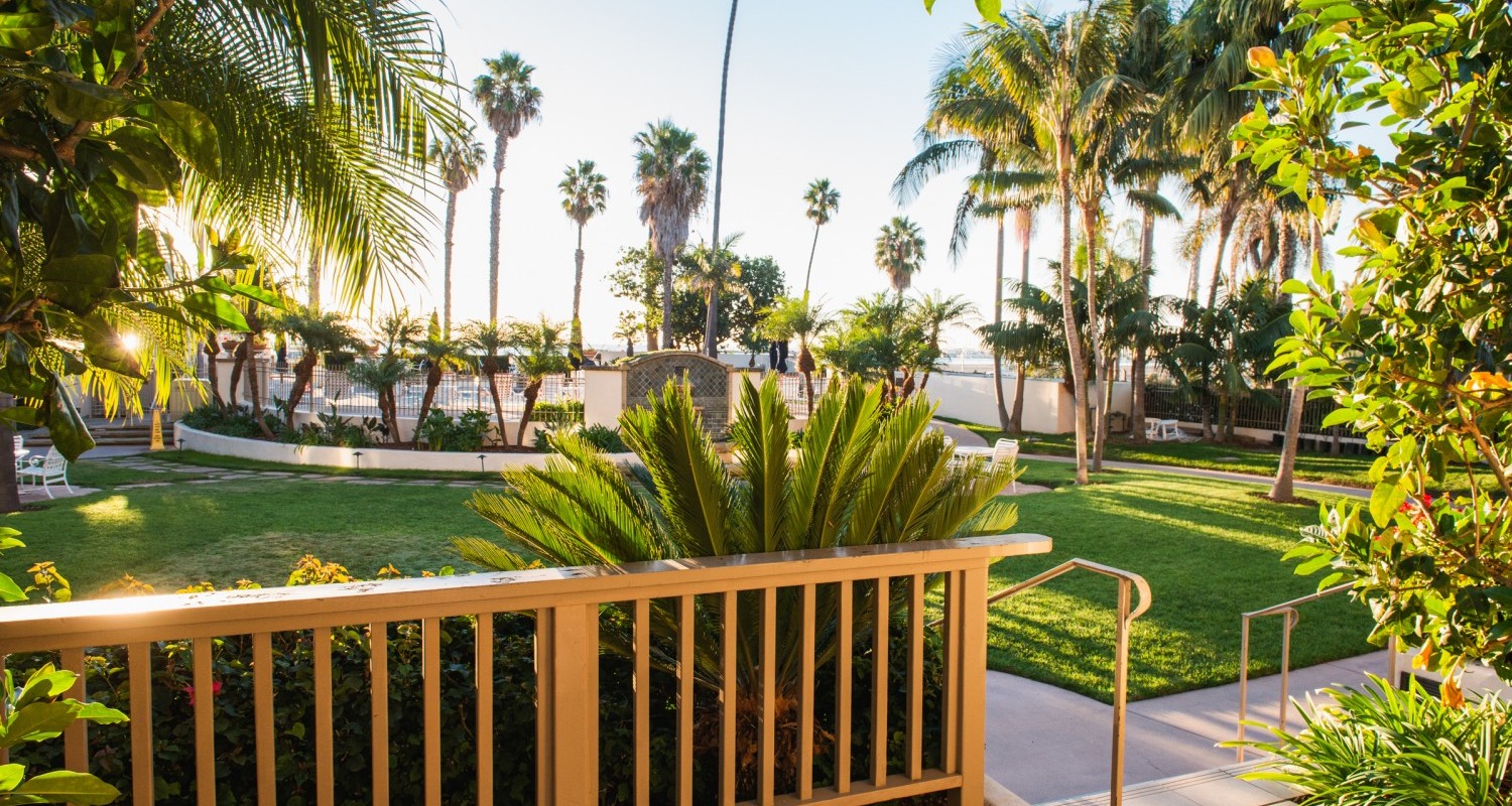 Harbor View Inn Garden